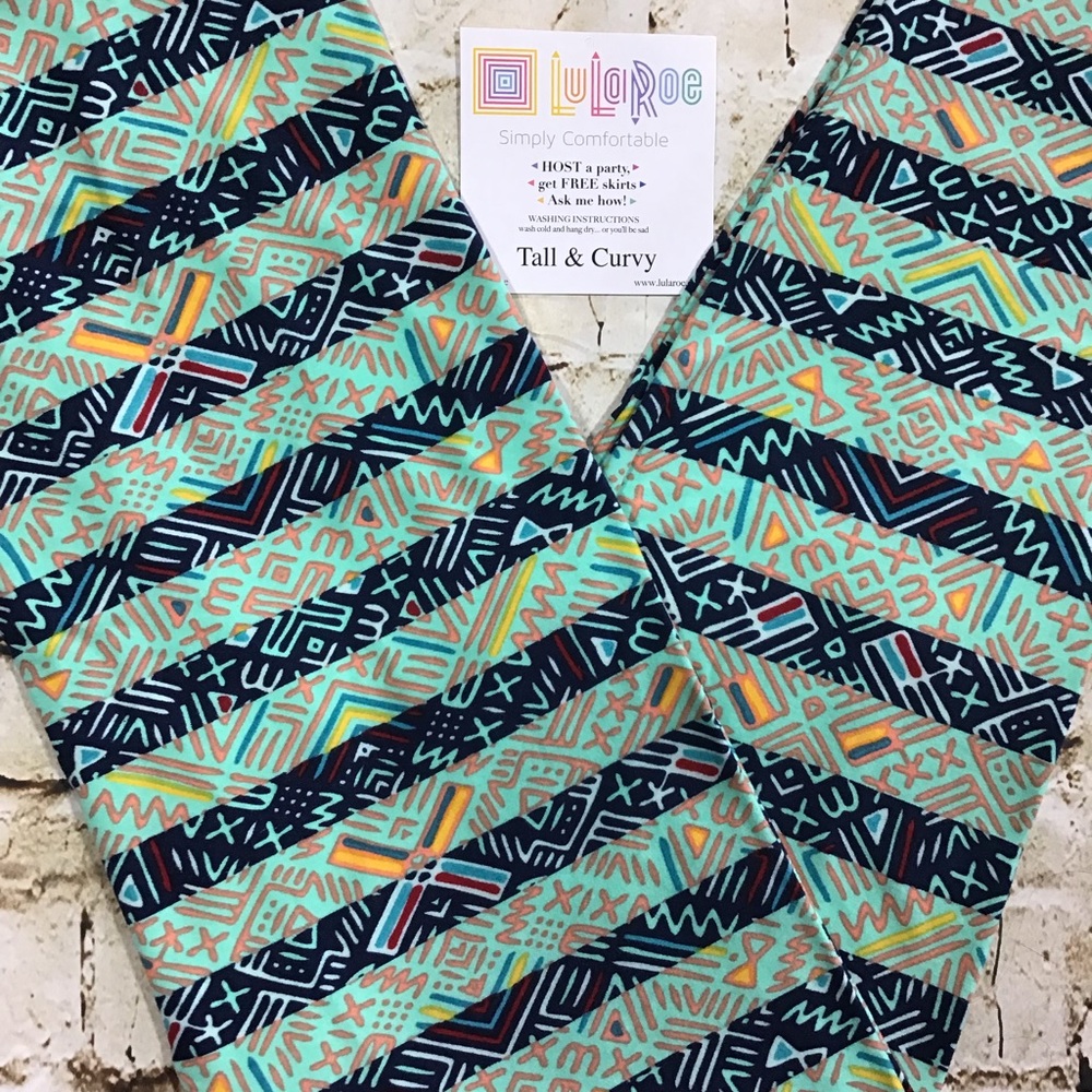 LuLaRoe Leggings TC Fits Size 12-18 New In Package